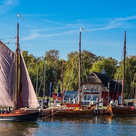 Ferienwohnung "Strandgut" Neuhaus  Exteriör bild